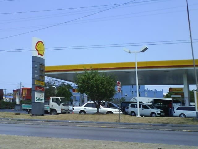 Shell filling station in Montego Bay, Jamaica